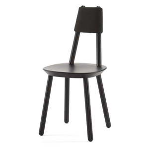 Czarne krzesło z litego drewna EMKO Naïve obraz