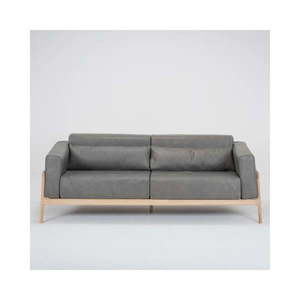 Ciemnoszara sofa z bawolej skóry z konstrukcją z litego drewna dębowego Gazzda Fawn, 210 cm obraz