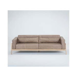 Jasnobrązowa sofa z bawolej skóry z konstrukcją z litego drewna dębowego Gazzda Fawn, 240 cm obraz