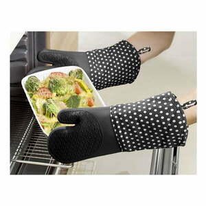Zestaw 2 czarnych rękawic kuchennych z silikonu Wenko Oven obraz