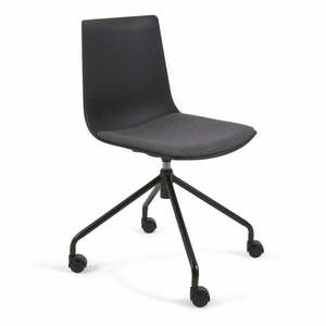 Czarne krzesło biurowe Kave Home Ralfi obraz