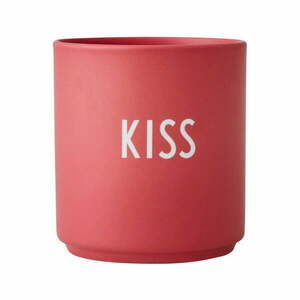 Czerwony porcelanowy kubek Design Letters Kiss, 300 ml obraz