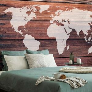 Tapeta mapa świata z drewnianym tłem obraz