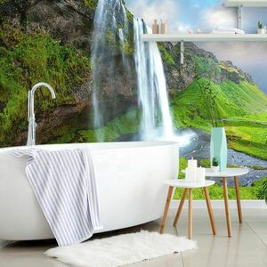 Samoprzylepna fototapeta majestatyczny wodospad na Islandii obraz
