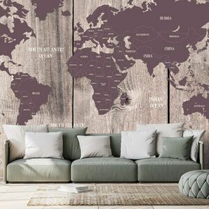 Samoprzylepna tapeta brązowo-fioletowa mapa na drewnianym tle obraz