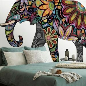 Samoprzylepna tapeta słoń pełen harmonii obraz