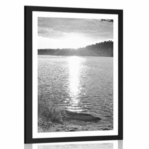 Plakat z passe-partout zachód słońca nad jeziorem w czerni i bieli obraz