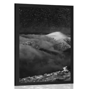 Plakat góry pod nocnym niebem w czerni i bieli obraz