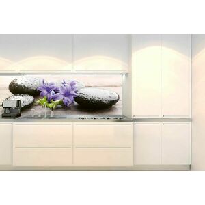 Samoprzylepna fototapeta do kuchni kamienie z kwiatami obraz
