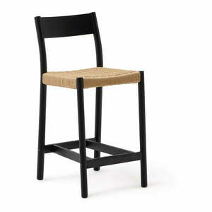 Czarny hoker z litego drewna dębowego (wysokość siedziska 65 cm) Yalia – Kave Home obraz