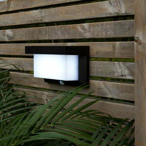 Kinkiet solarny LED Star Trading Valla, 20x12 cm obraz