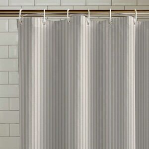 Zasłona prysznicowa 180x180 cm Timeless Stripe – Catherine Lansfield obraz