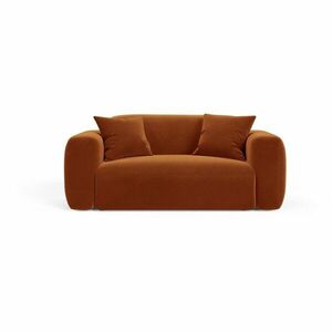 Aksamitna sofa w kolorze terakoty 180 cm Strino – Cosmopolitan Design obraz