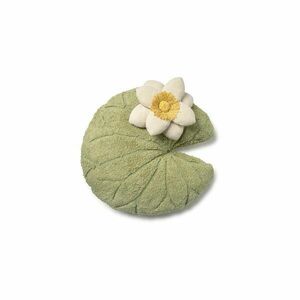 Bawełniana poduszka dziecięca 60x60 cm Water Lily – Lorena Canals obraz