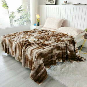 Brązowa narzuta z mikropluszu 150x200 cm Victory – My House obraz